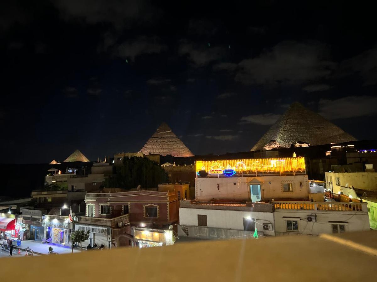 Pyramids Top In Le Caire Extérieur photo