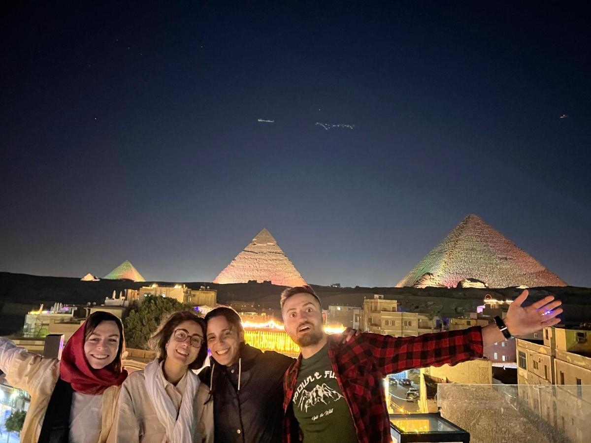 Pyramids Top In Le Caire Extérieur photo